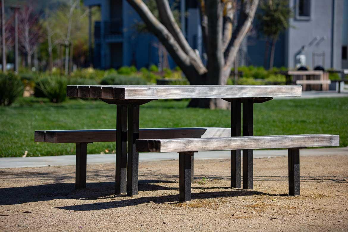 picnic table